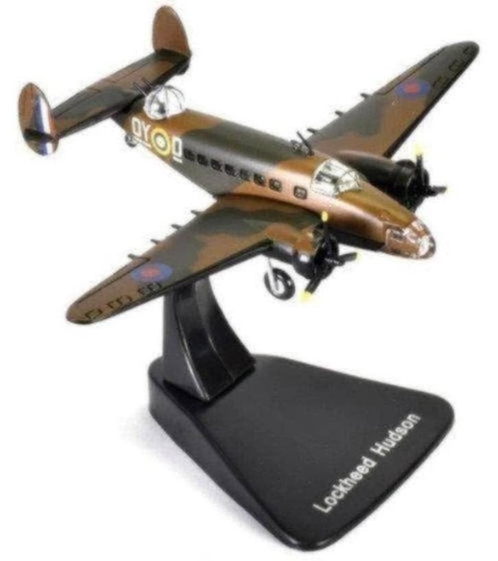 Lockheed Hudson - 1:144, Schaalmodel, Ophalen of Verzenden, Eiberstraat 9 te Dokkum, Foto Meinema
