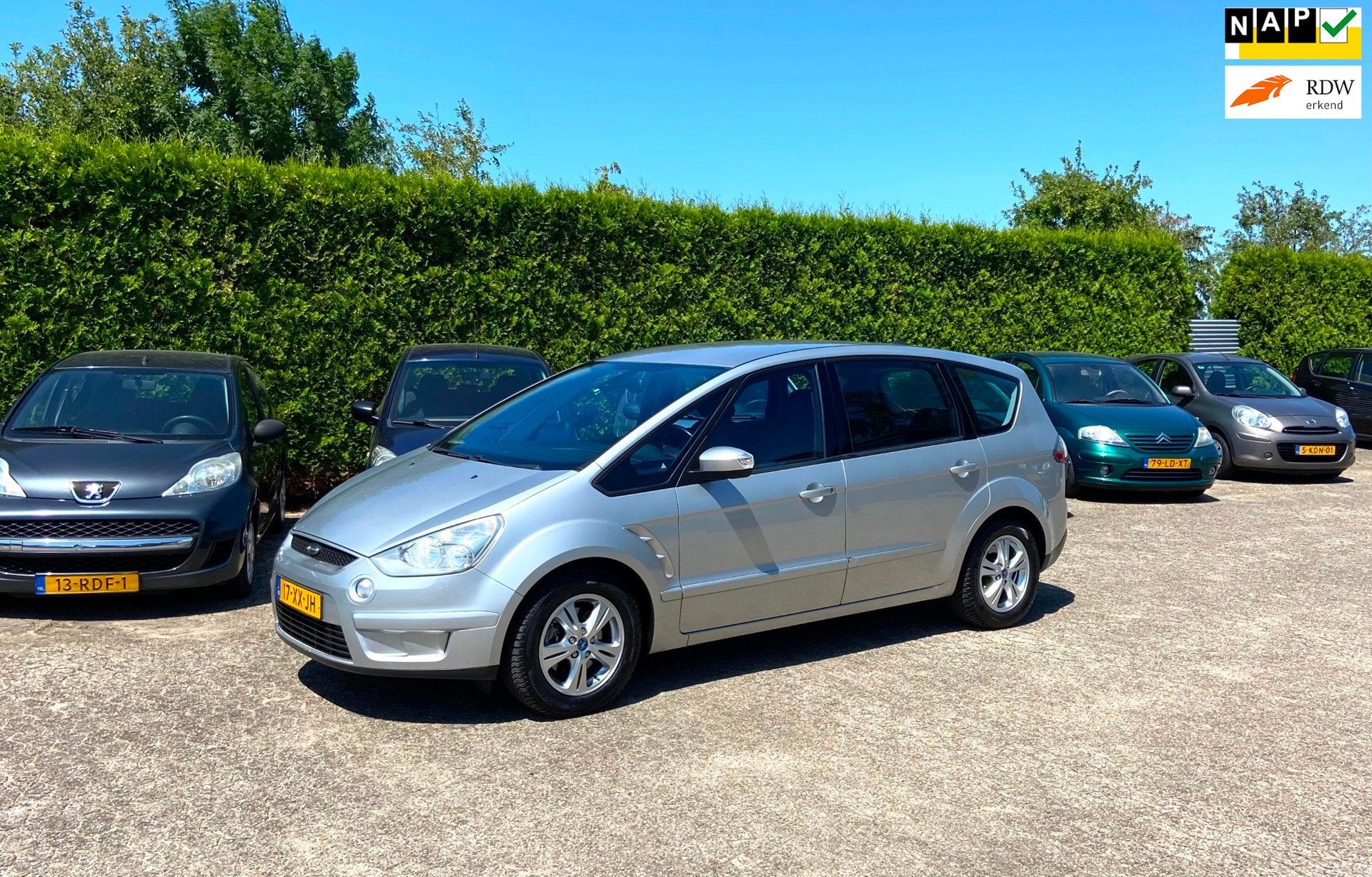 Ford S-Max 2.3-16V APK AUTOMAAT LEER NAVI RIJD NIEUW, Auto's, Ford, Parkeersensor, 4 cilinders, 2261 cc, Bedrijf