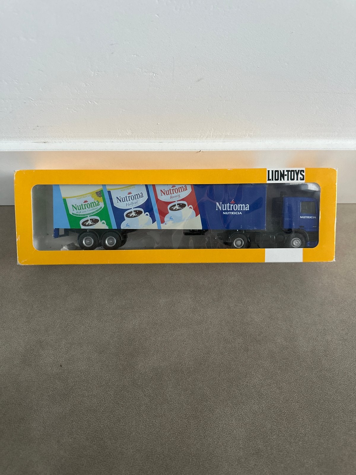 Lion Toys Nutroma Nutricia Vrachtwagen Model, Overige merken, 1:32 tot 1:50, Nieuw, Ophalen of Verzenden