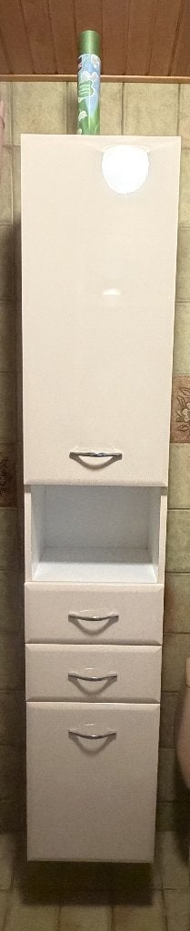 Hoge Badkamer kast crème kleur, Ophalen, (Half)hoge kast, Minder dan 50 cm, Gebruikt