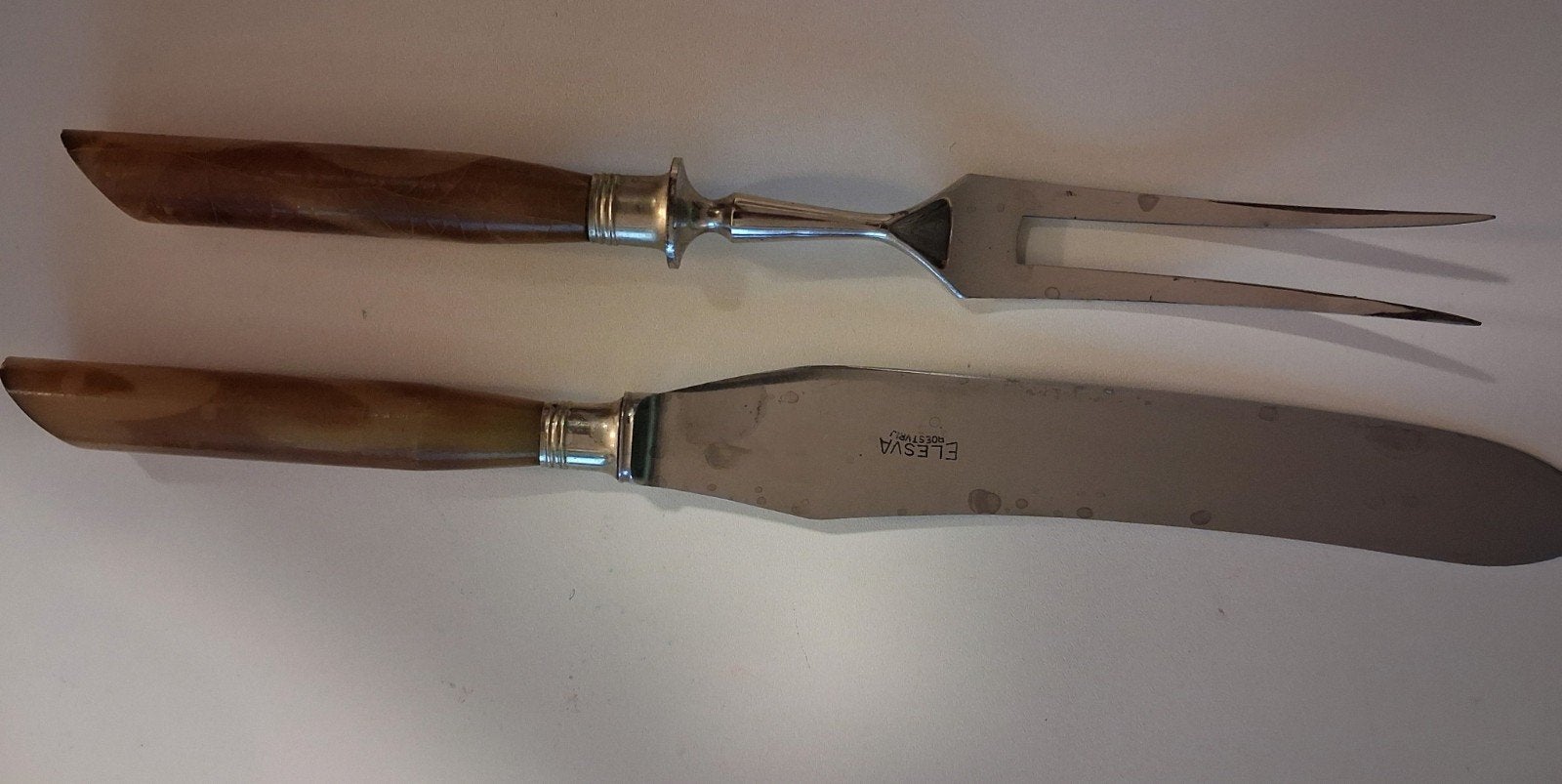 Vintage ELESVA vleesmes en vork set €7,50, Verzenden
