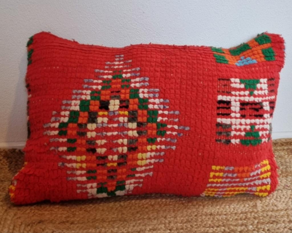 Marokkaans berber kussen rood 60x40 cm, Huis en Inrichting, Woonaccessoires | Kussens, Verzenden