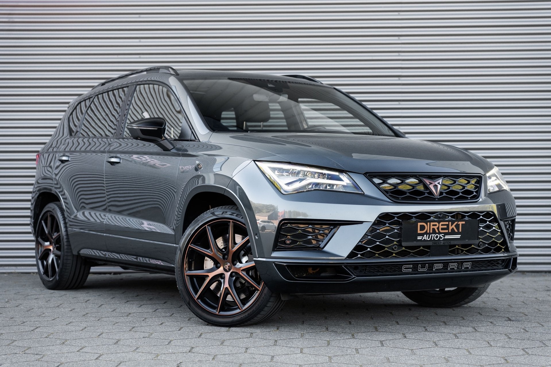 CUPRA Ateca 2.0 TSI 4DRIVE PANO BREMBO BEATS VIRTUAL CAMERA, Auto's, Cupra, Automaat, Gebruikt, Zwart, 4 cilinders