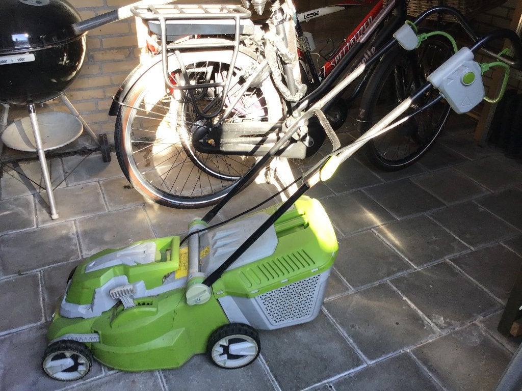 Grasmaaier, Tuin en Terras, Ophalen, Gebruikt, Elektrische grasmaaier, Elektrische starter