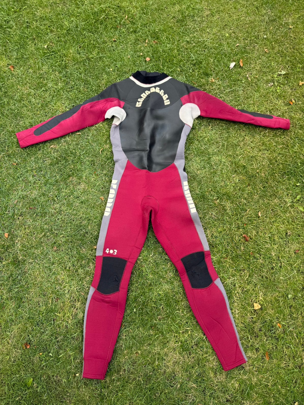 Kona Beach wetsuit maat M (beschadigd), Watersport en Boten, Ophalen, Gebruikt, Heer, Wetsuit