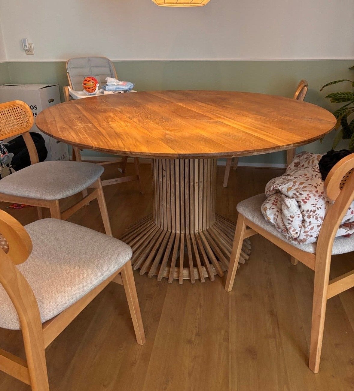 Ronde teakhouten eettafel Ø 140 cm - Van Eijerkamp, Ophalen, Gebruikt, 100 tot 150 cm, Vier personen