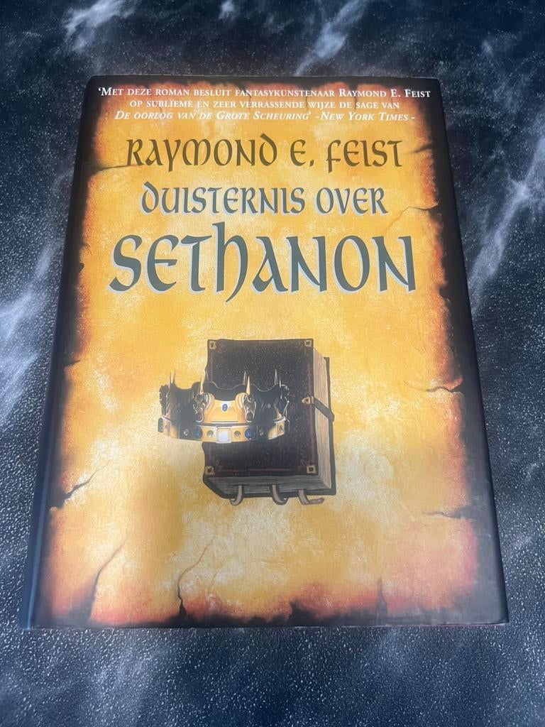 Raymond E. Feist - Duisternis over Sethanon hardcover, Ophalen of Verzenden, Zo goed als nieuw, Raymond E. Feist