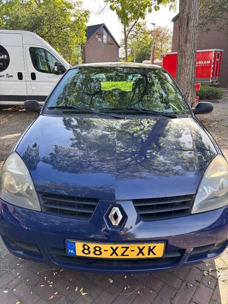 Foto 2 van Renault Clio 1.2 E4 2007 Blauw