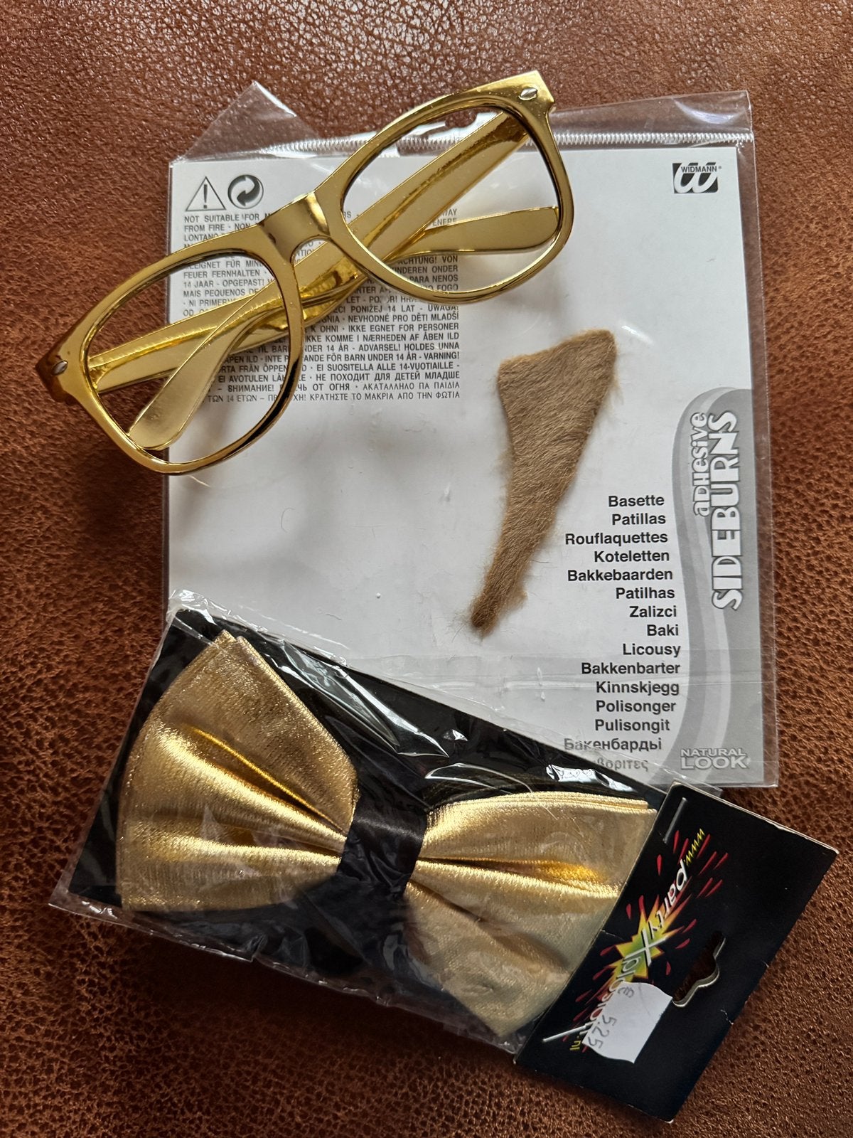 Gouden bril, strik en bakkebaarden, Kleding | Heren, Ophalen of Verzenden, Nieuw