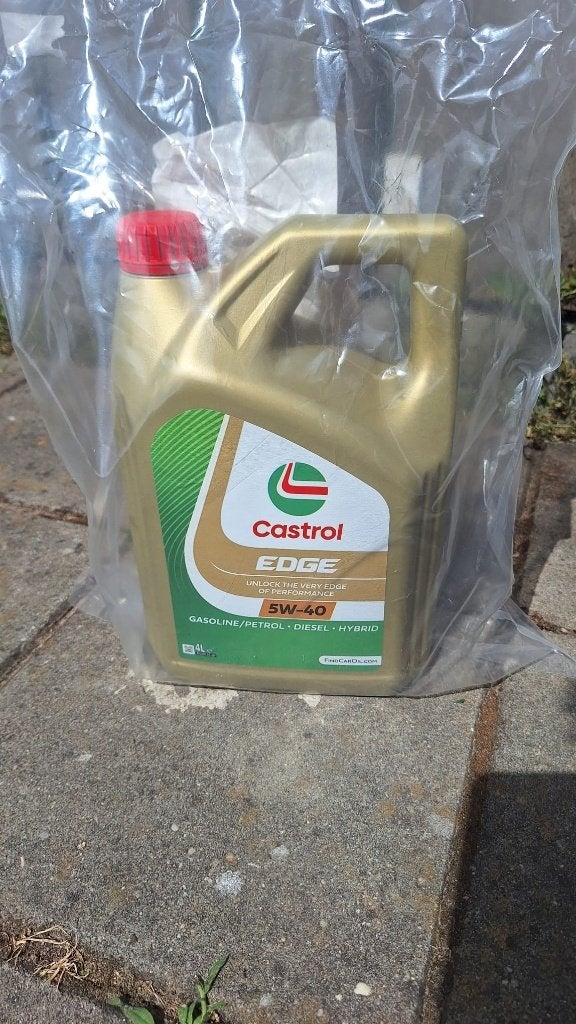 Castrol EDGE 5W-40 Motorolie 4 liter – Nieuw & geseald, Ophalen
