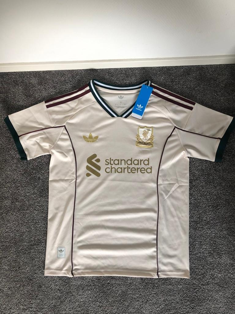 Liverpool FC Retro Voetbalshirt Maat S - Nieuw met labels, Beige, Nieuw, Ophalen of Verzenden, Adidas