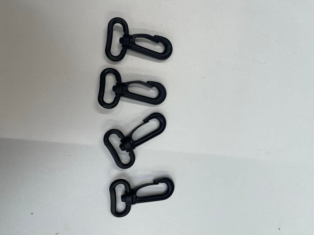4x haakje zwart nylon voor 2,5 cm band, Ophalen of Verzenden, Gebruikt