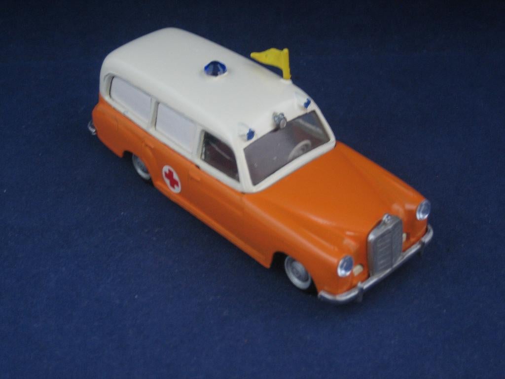 Terkno Denmark  Mercedes-Benz 220S Ambulance/IZGS!!, Verzenden, Zo goed als nieuw, Auto, Tekno