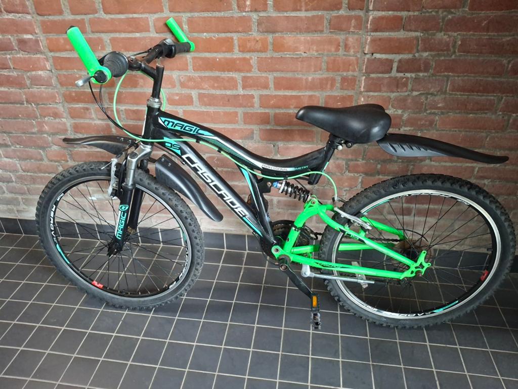 Mountainbike 26 inch, 21 versnellingen, vering, velgrem, Fietsen en Brommers, Fietsen | Mountainbikes en ATB, Overige merken, Gebruikt
