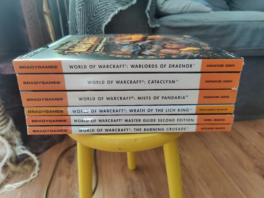 Bradygames - Guides - World of Warcraft - WOW - 6X, Online, 1 speler, Ophalen of Verzenden, Zo goed als nieuw