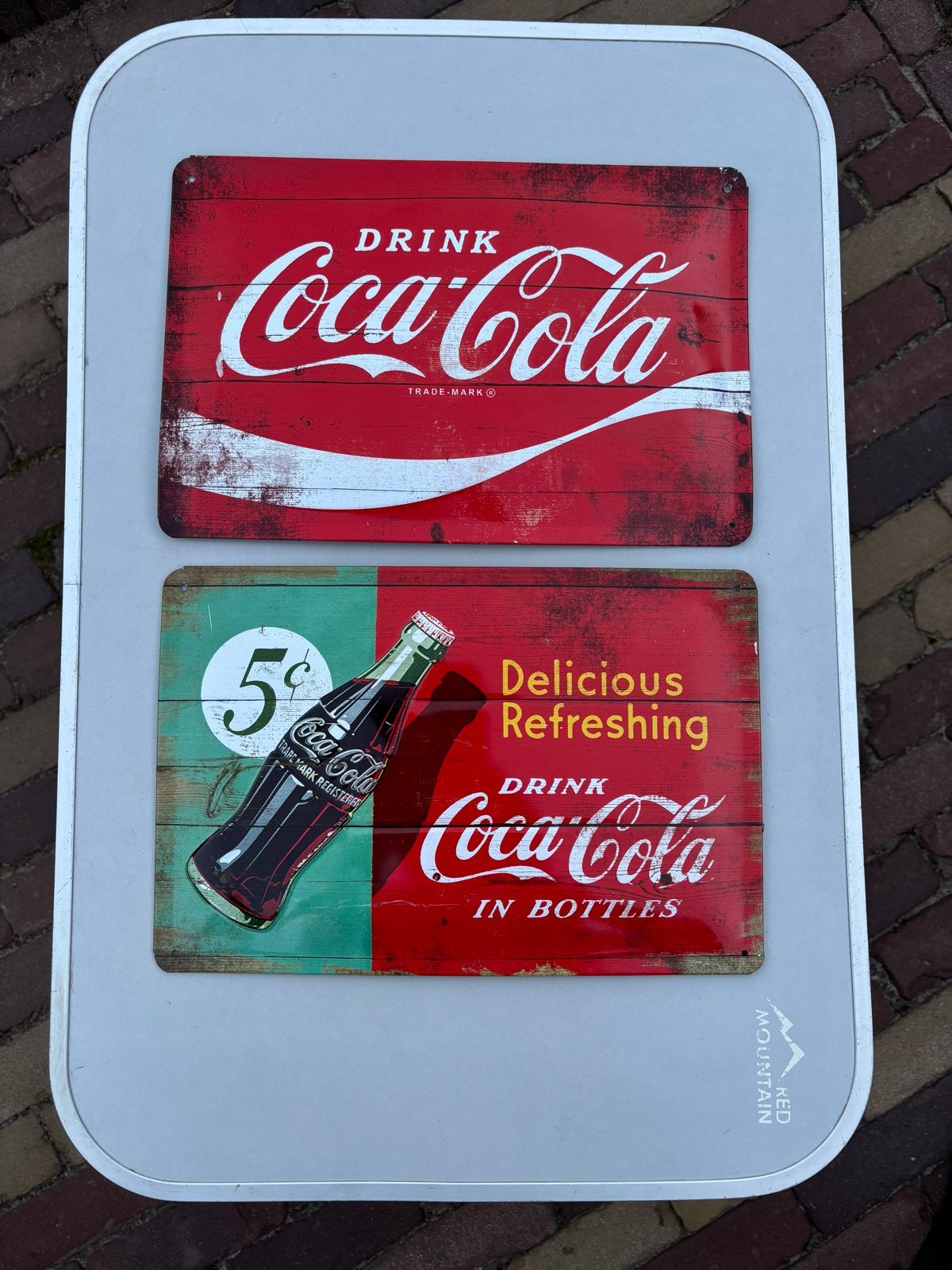 2 Coca-Cola Reclameborden - Vintage Look, Ophalen of Verzenden, Gebruikt, Reclamebord