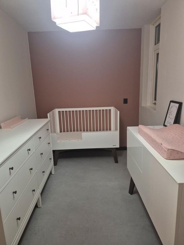 Kidsmill Sixties Babykamer Wit / Walnoot, Ophalen, Gebruikt, Jongetje of Meisje