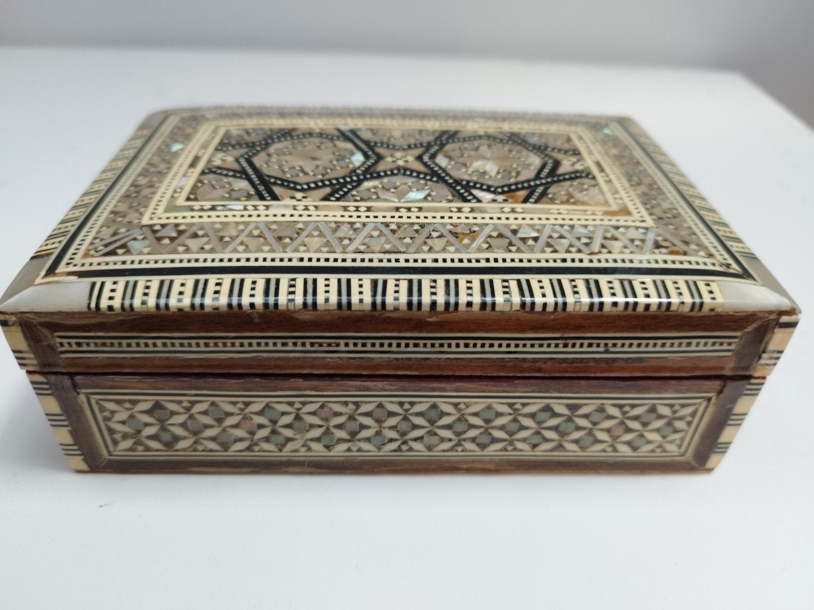 Ingelegd parelmoer Syrisch houtsnijwerk doosje 16x11cm, Ophalen of Verzenden
