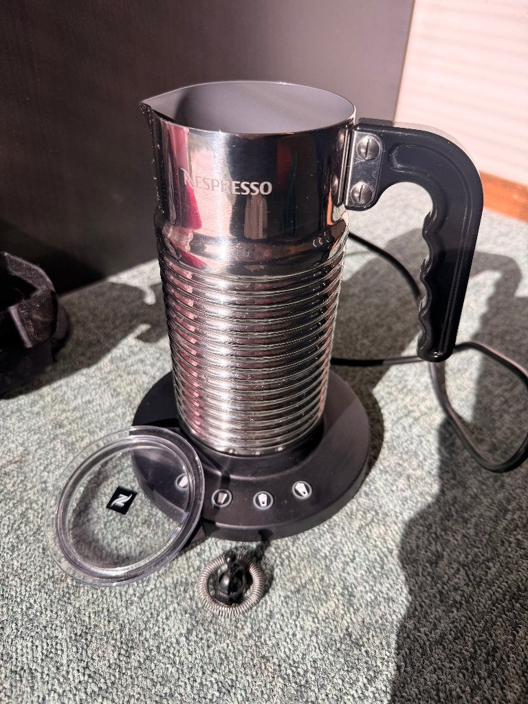 Nespresso melkopschuimer, Ophalen, Gebruikt, Elektrische melkopschuimer