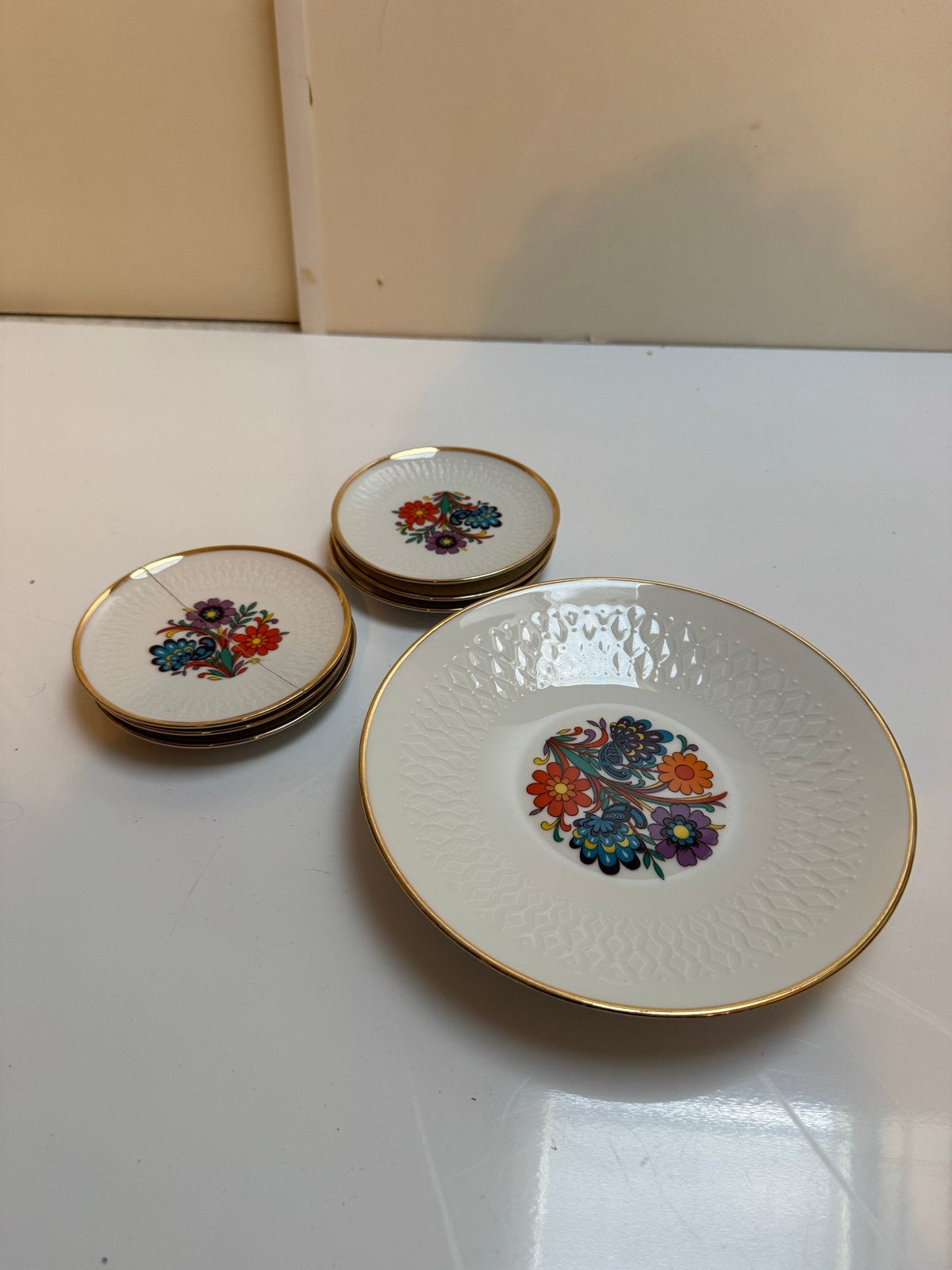 Vintage Winterling Röslau Bavaria schotels met bloemmotief, Ophalen of Verzenden