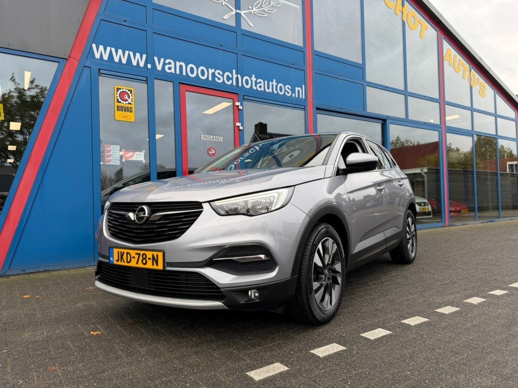 Opel GRANDLAND X 1.2 130pk Navi Carplay Camera Led Airco(ECC, Auto's, Voorwielaandrijving, Gebruikt, 1199 cc, Bedrijf