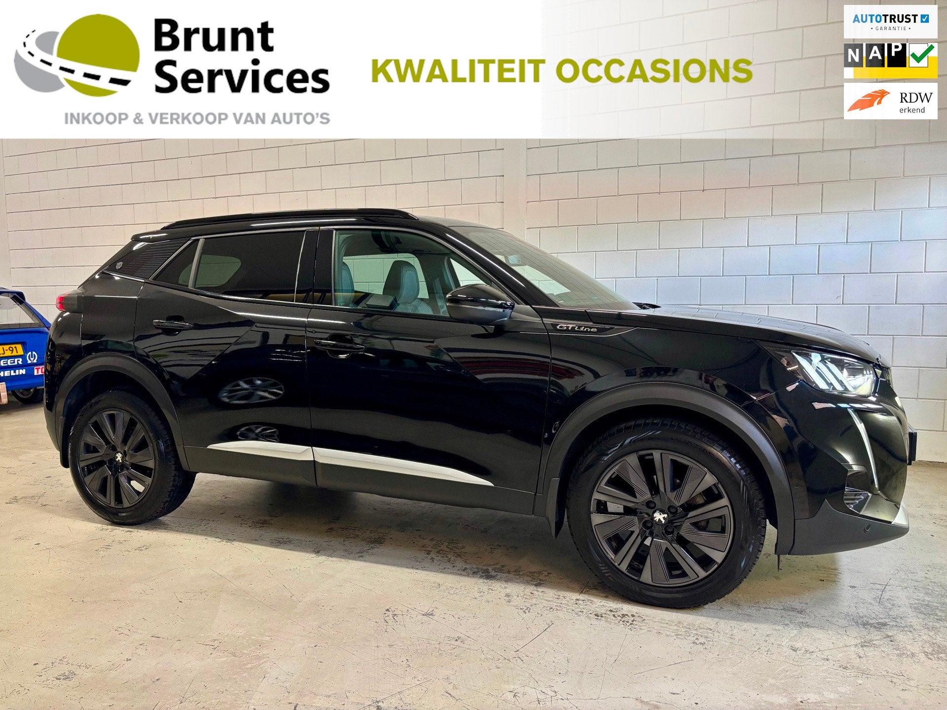 Peugeot 2008 1.2 PureTech GT-Line Bj.20|FOCAL|Automaat|Camer, Gebruikt, 1199 cc, Leder en Stof, Zwart