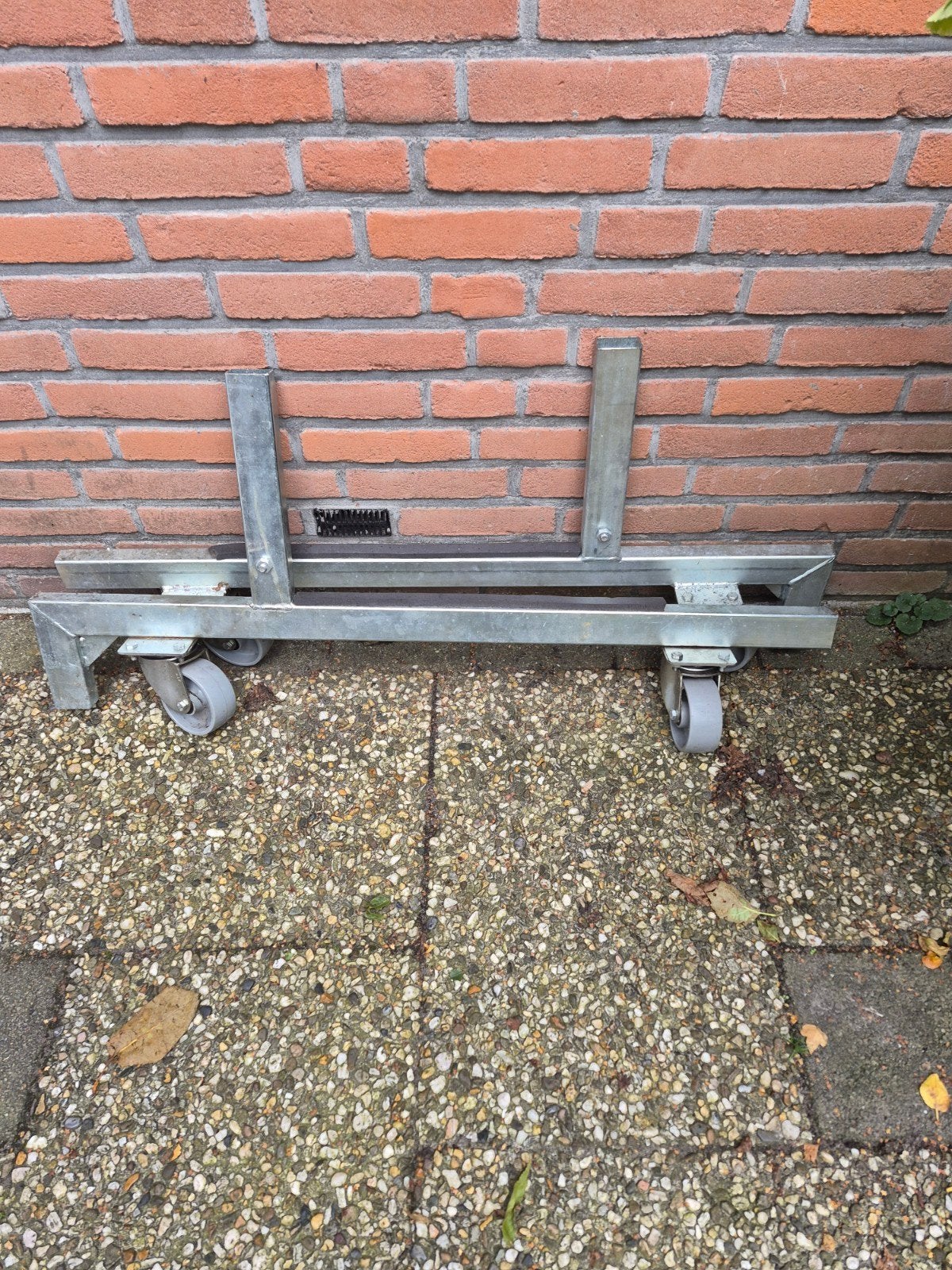 Kantelbeugels voor vouwwagen., Ophalen
