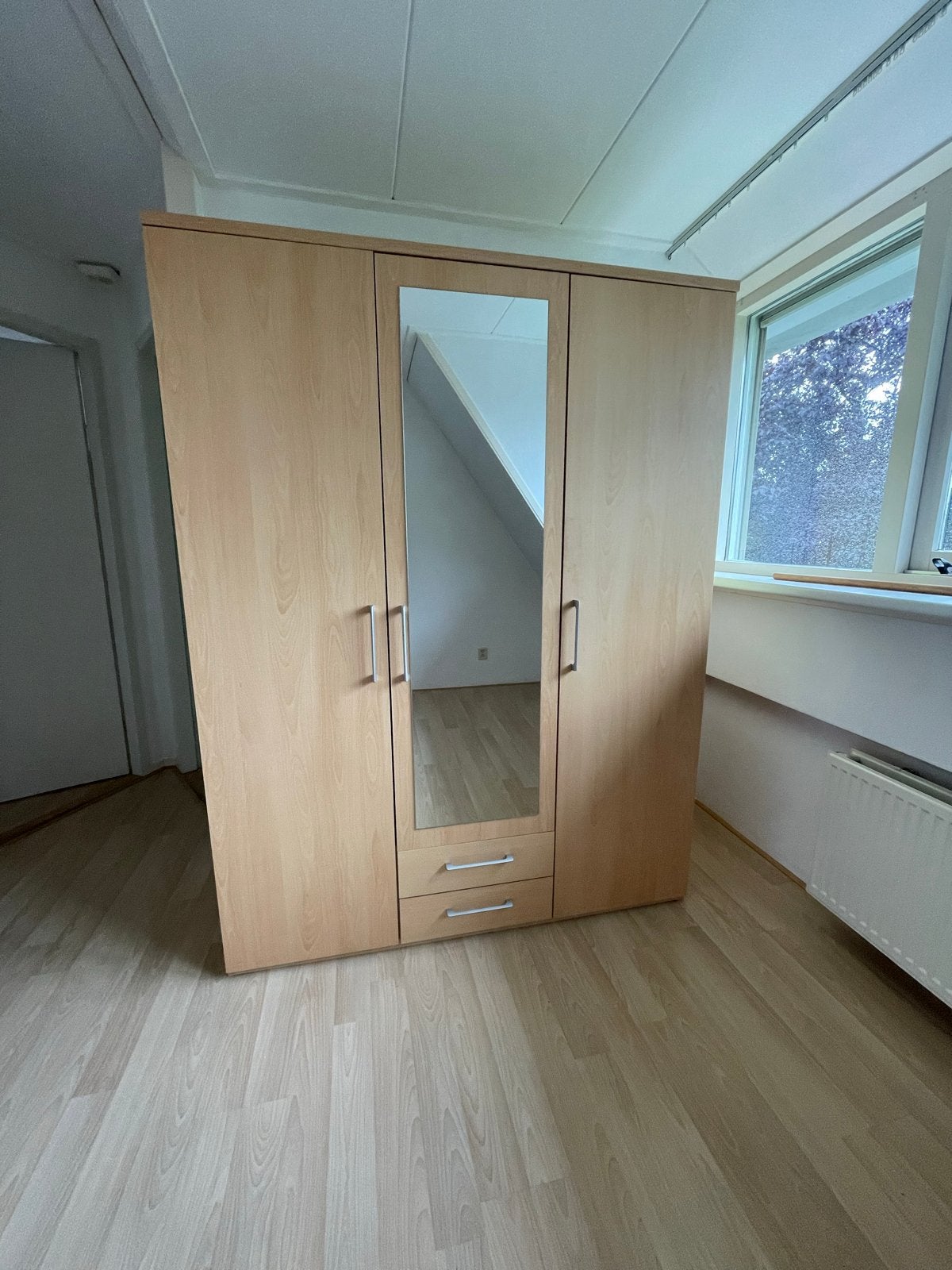 Kledingkast met spiegel en lades, Ophalen, Gebruikt, 100 tot 150 cm, Met lade(s)