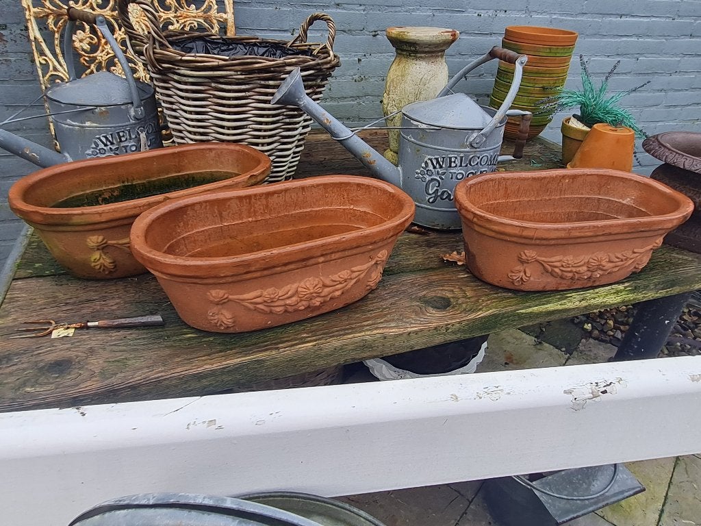 Vintage Italiaanse terracotta bloembakken p/st 24.95, Heikant 21 Kaatsheuvel, Steen, Minder dan 30 cm, Minder dan 60 cm
