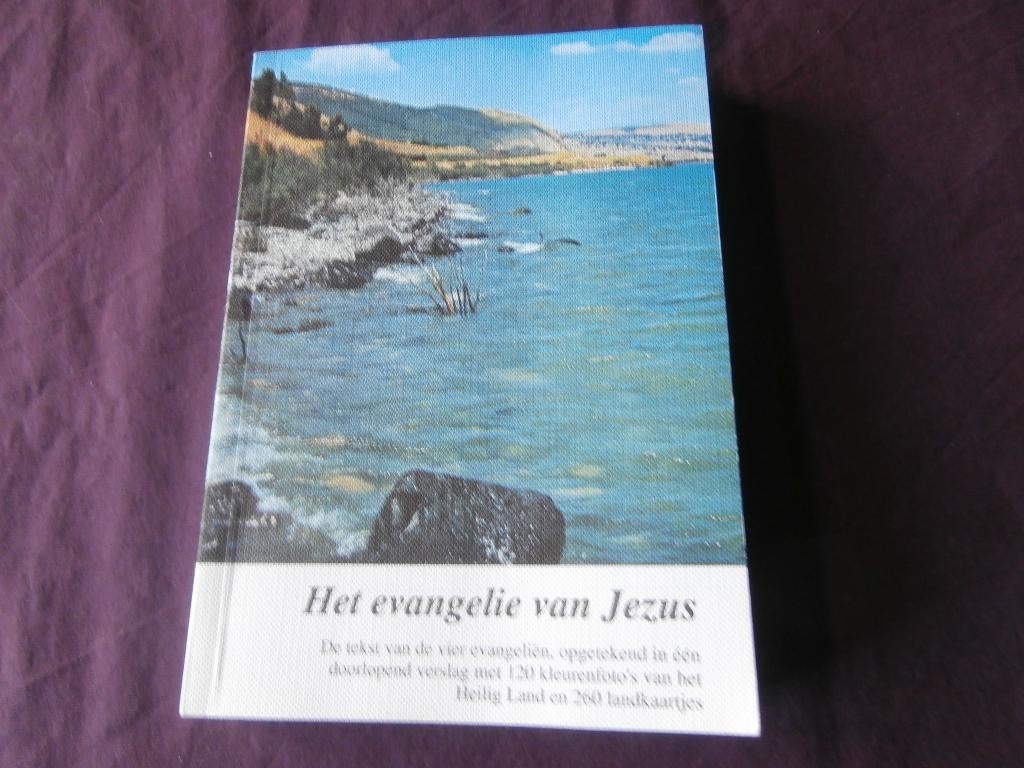 Boek Bijbel Het Evangelie van Jezus de tekst vd 4 evangeliën, Boeken, Ophalen of Verzenden, Zo goed als nieuw, Ark boeken, Christendom | Protestants