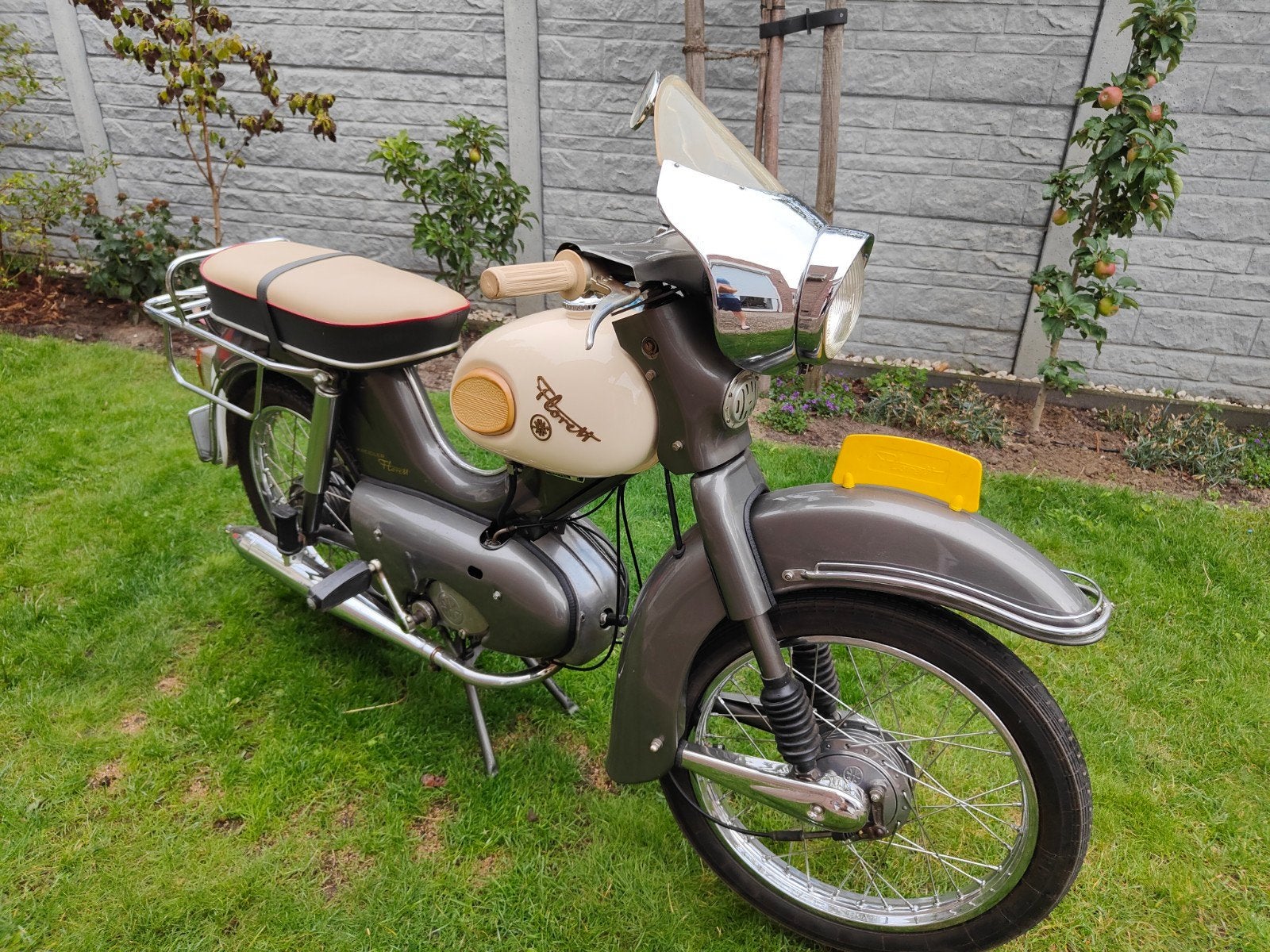 Kreidler k53.1nl . Eitank bwj 1965, 50 cc, 3 versnellingen, Ophalen, Overige merken