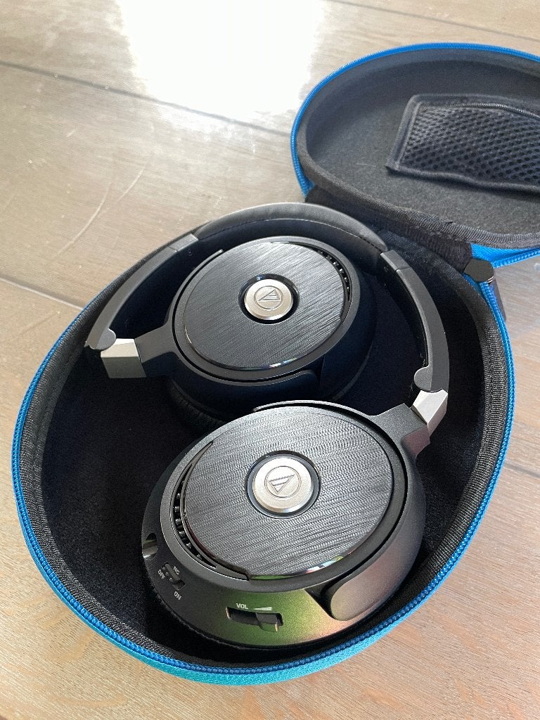 Noise canceling headphone, Overige merken, Handleiding, Nieuw, On-ear