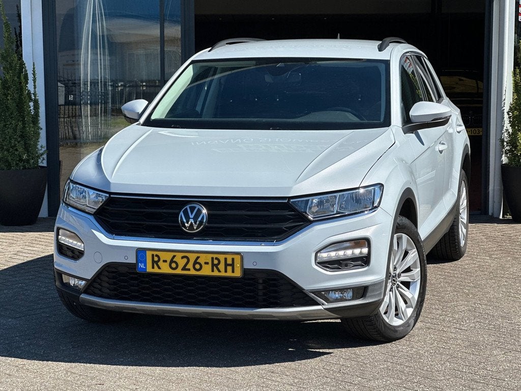Volkswagen T-Roc 1.5 TSI Sport - Uitstekend onderhouden, 1254 kg, Euro 6, 4 cilinders, 150 pk