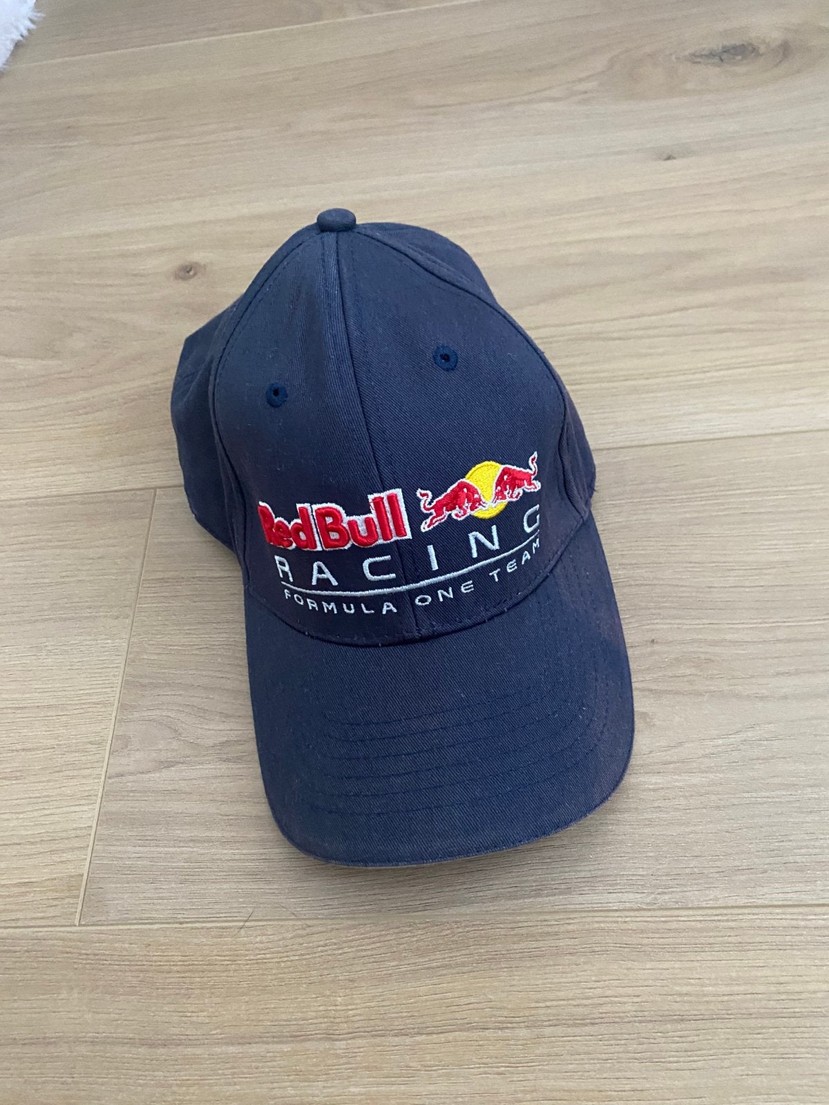 Red Bull racing formule 1 pet cap formula one blauw Redbull, Ophalen of Verzenden, Gebruikt, Formule 1