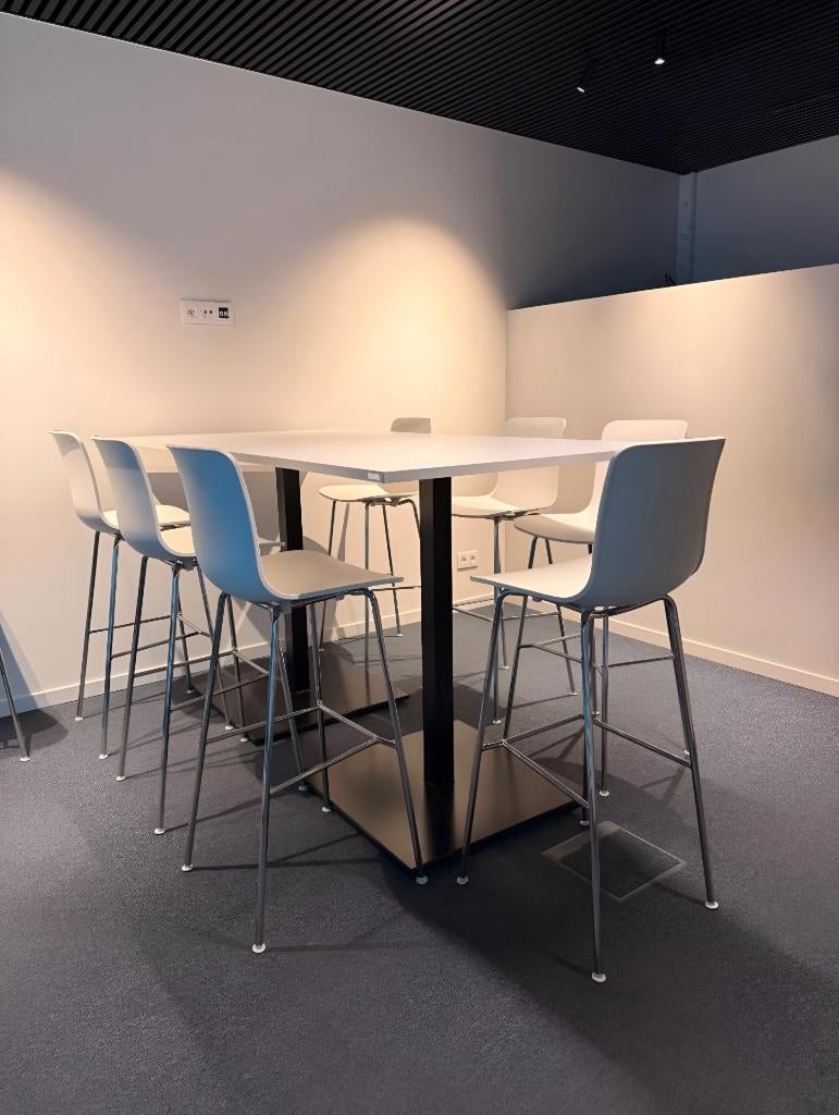 Vitra HAL RE Stoel High - 9 stuks - Jasper Morrison, Wit, Ophalen of Verzenden, Zo goed als nieuw, Vitra arco bert plantagie moooi ligne roset pastoe leolux jori