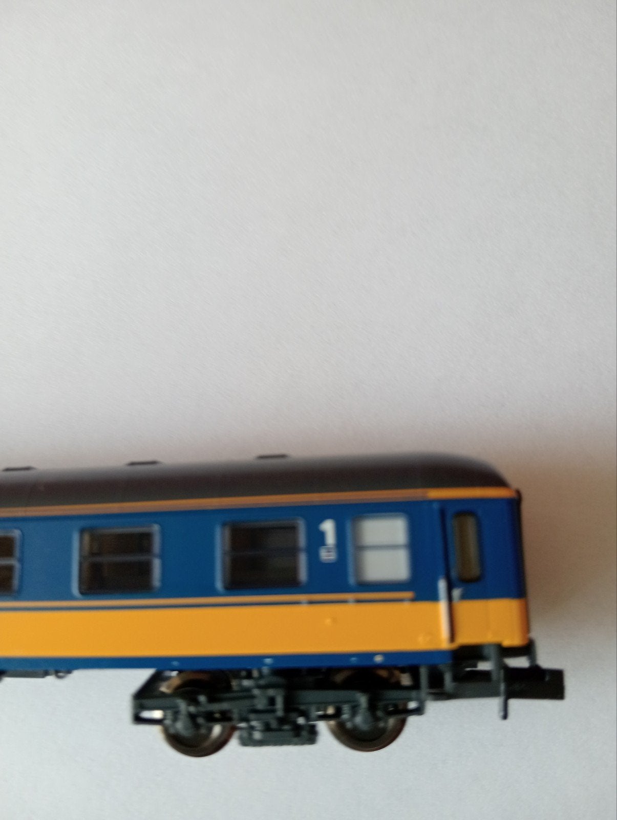 fleischmann NS Intercity Rijtuig 1e klas - Blauw/Geel, Hobby en Vrije tijd, Modeltreinen | N-Spoor, Ophalen, Gebruikt, Gelijkstroom