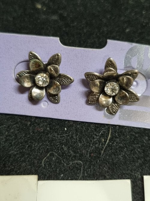 oorbellen rozen zilverkleurig [708], Ophalen of Verzenden, 'T Olde Gre-j, Info@toldegrej.nl, Endepoelstraat 20f Didam