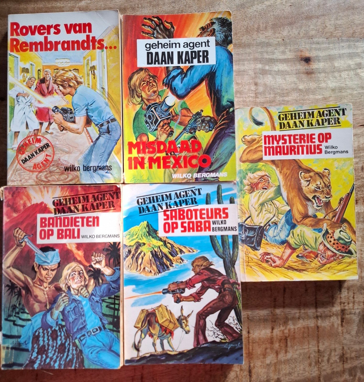 Geheim Agent Daan Kaper - 5 boeken set, Ophalen of Verzenden, Gelezen, Wilko Bergmans