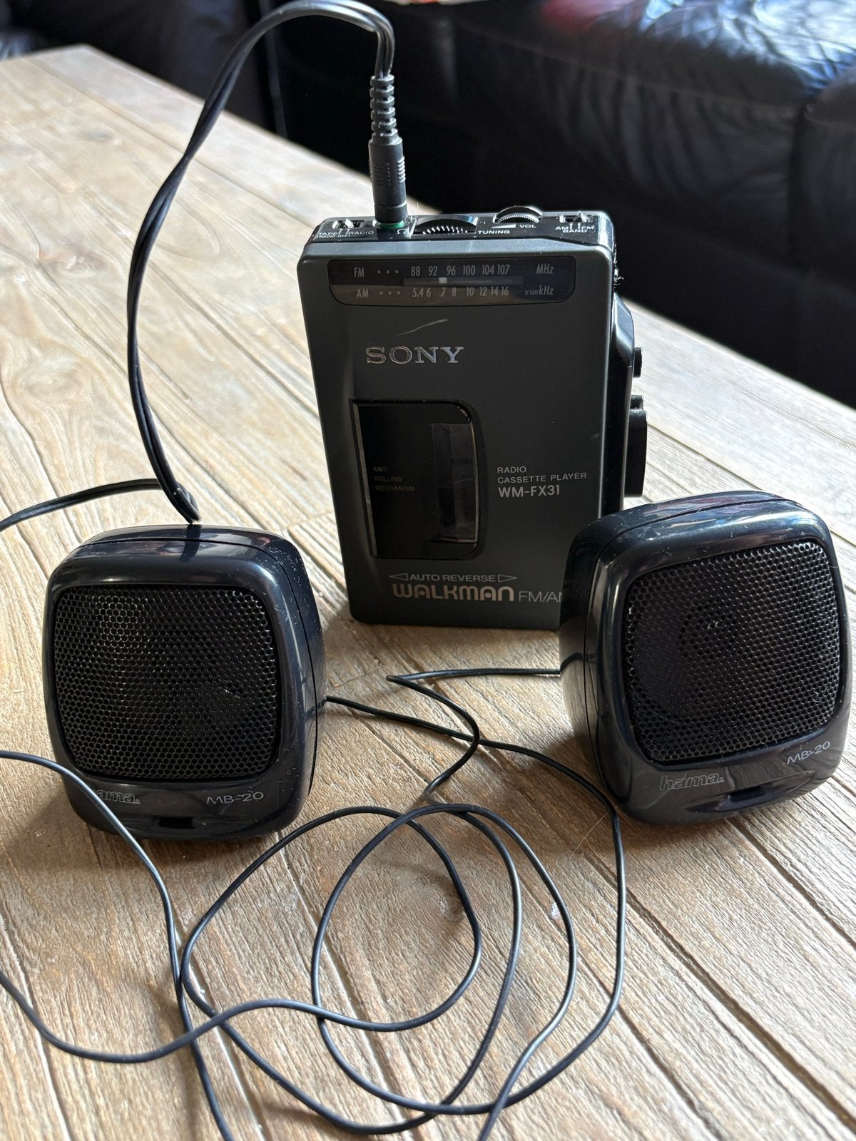 Sony Walkman WM-FX31 met Hama MB-20 speakers, Ophalen of Verzenden, Walkman