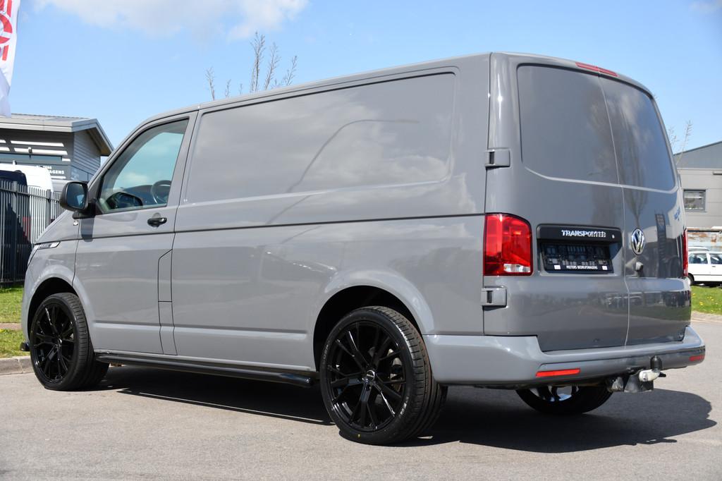 Volkswagen Transporter 2.0 TDI L1H1 28 Bulli Virtual Cockpit, Auto's, Stof, Euro 6, 4 cilinders, 150 pk