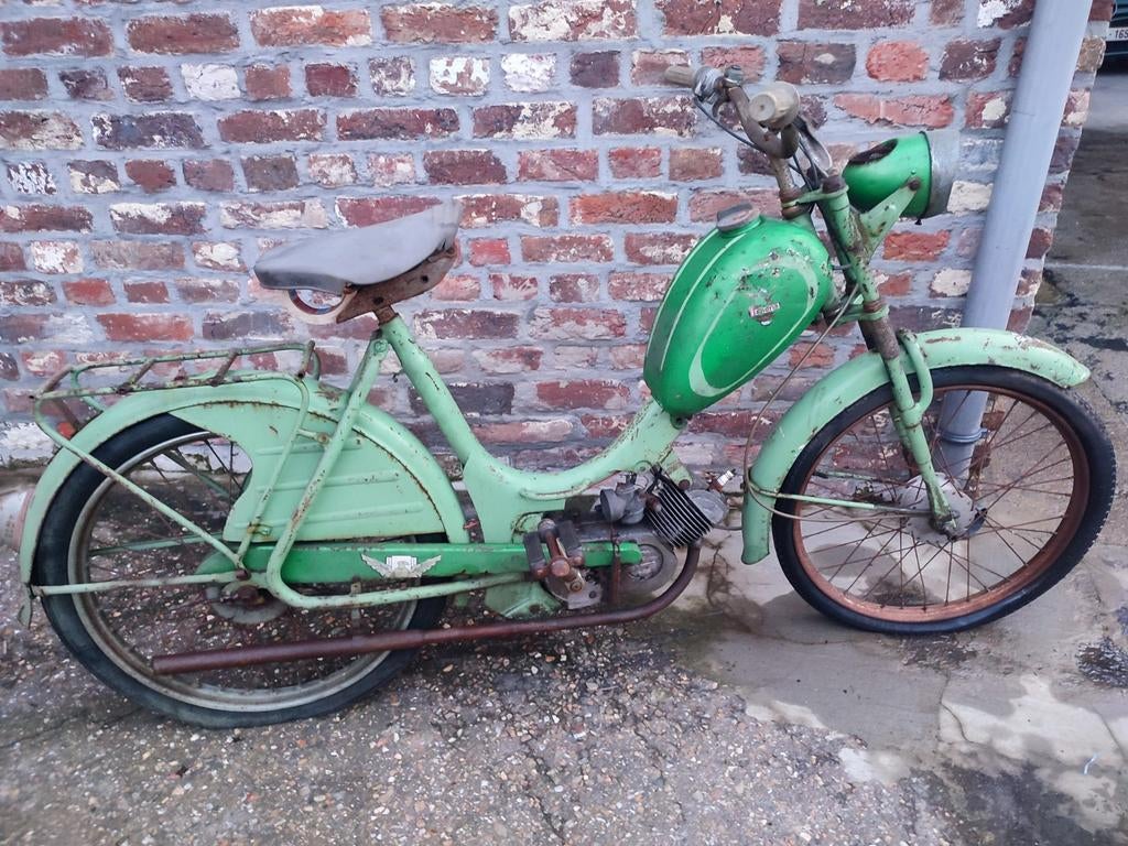 Flandria Claeys Oude Bromfiets - Barn Find, Fietsen en Brommers, Brommers | Oldtimers, Overige merken, Maximaal 45 km/u, Ophalen