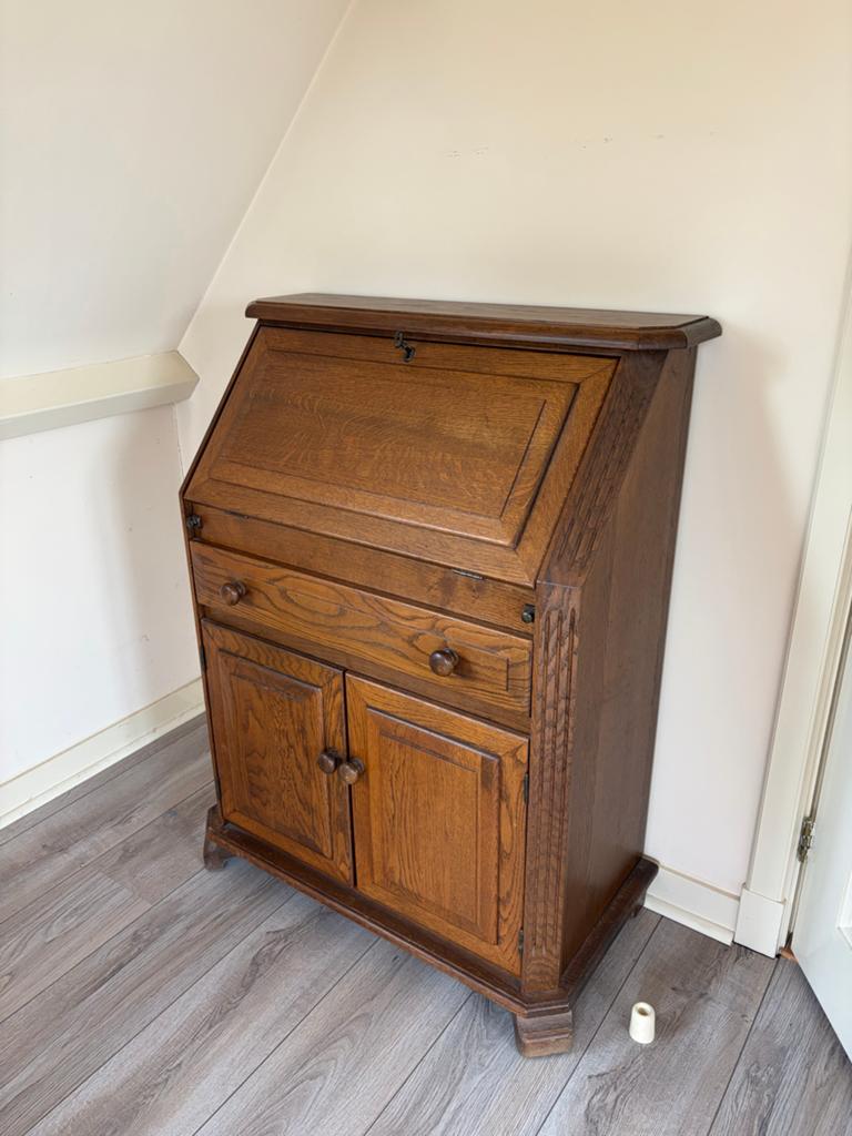 Antiek eikenhouten secretaire / bureau, Ophalen