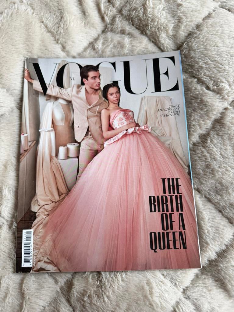 Vogue NL juni 2023, Ophalen of Verzenden, Zo goed als nieuw, Damesbladen