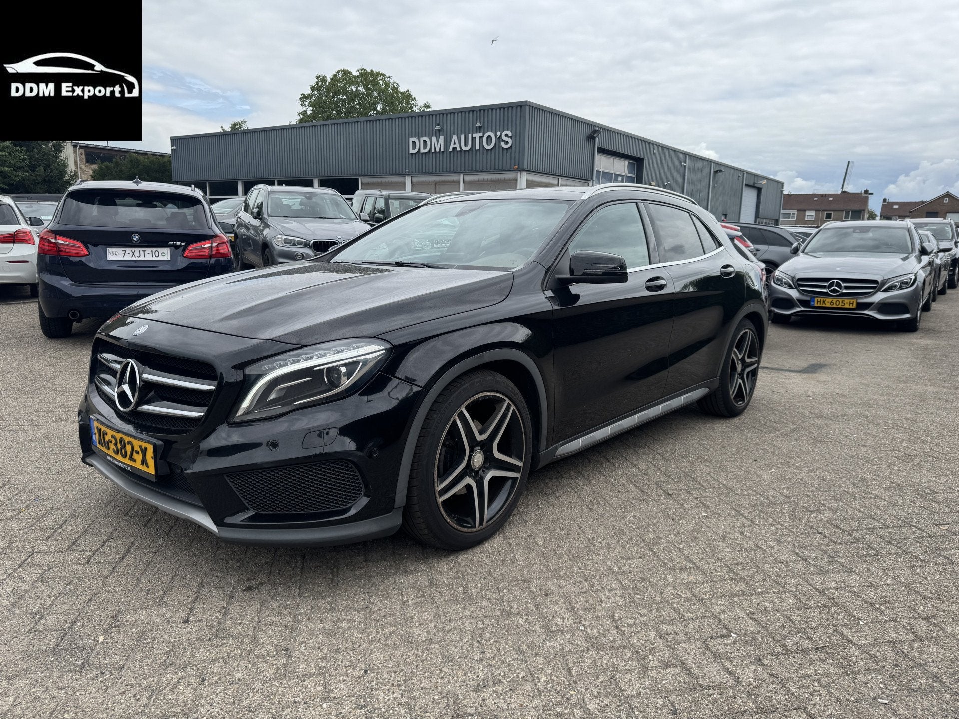 Mercedes-Benz GLA 200 d Business Solution AMG | Clima | Navi, Auto's, Mercedes-Benz, Voorwielaandrijving, 136 pk, Gebruikt, Euro 6