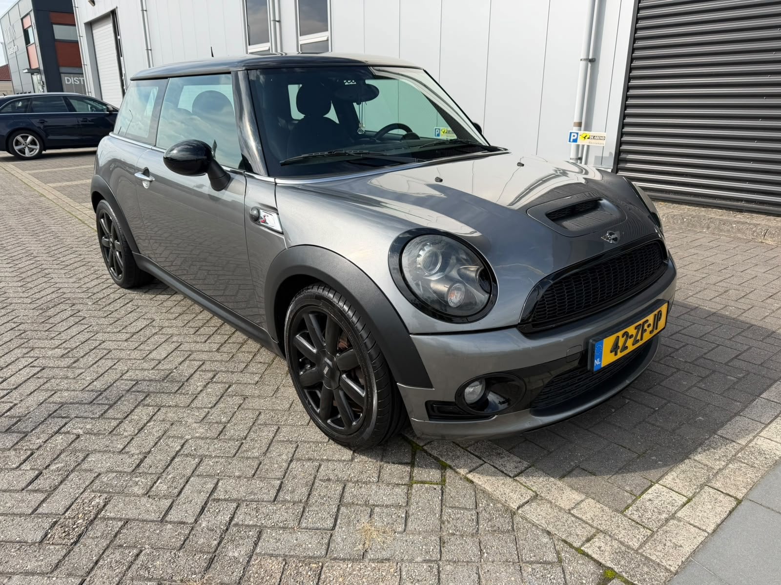Mini 3-Deurs 1.6 Cooper S Chili Airco APK NAP, Voorwielaandrijving, Gebruikt, 4 cilinders, 4 stoelen
