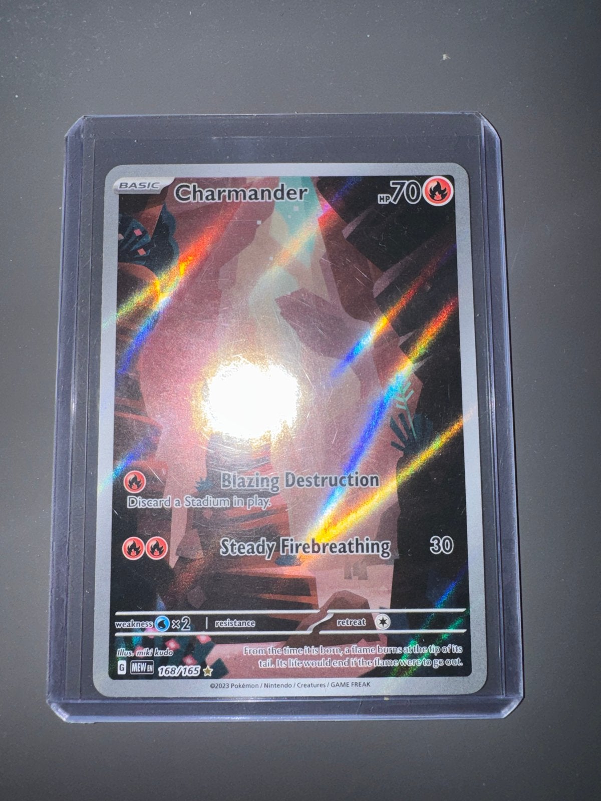 Charmander Mew 168/165 - PSA 10 waardig Pokémon kaart, Hobby en Vrije tijd, Ophalen of Verzenden, Zo goed als nieuw, Losse kaart