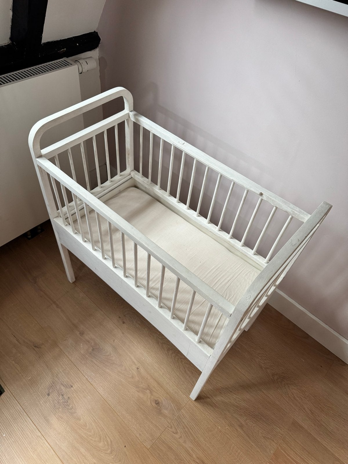 Wit houten wiegje met lade - gratis af te halen, Ophalen, Gebruikt, Babypop