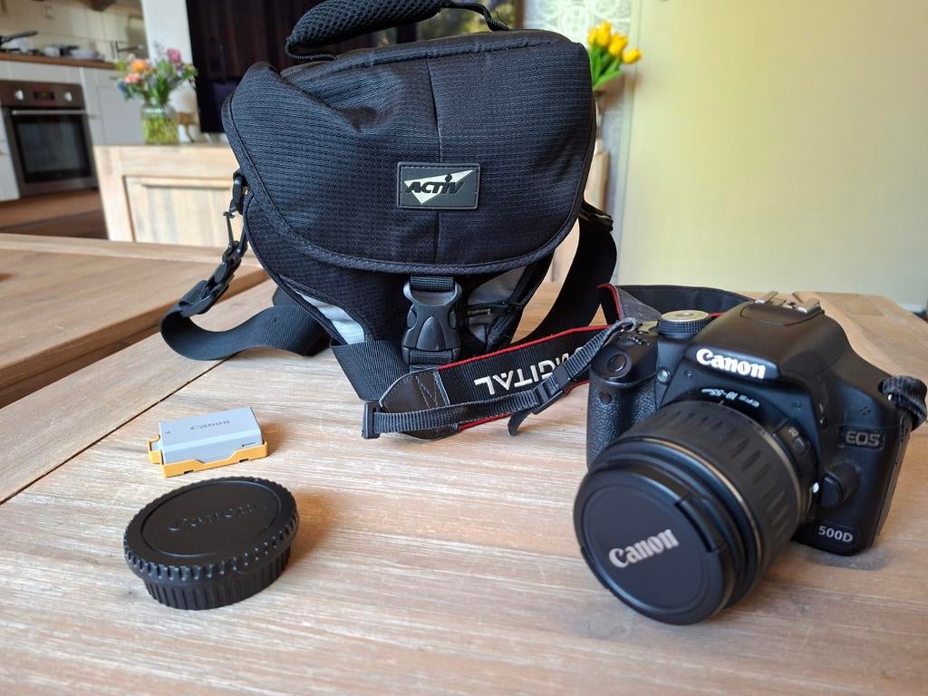 Canon EOS 500D Spiegelreflexcamera met tas en accessoires, Ophalen of Verzenden, Canon, Geen optische zoom