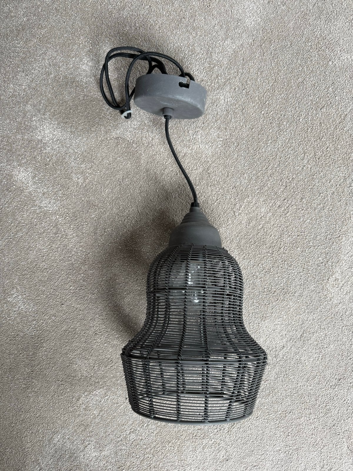 Moderne hanglamp - Grijs metaal, Ophalen of Verzenden, Zo goed als nieuw, Metaal, Minder dan 50 cm