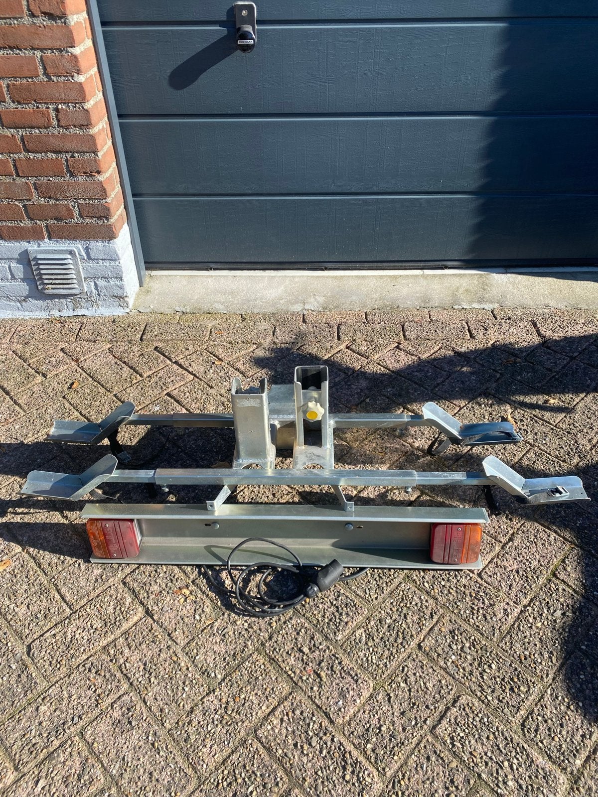 Fietsendrager met verlichtingsbalk voor trekhaak, Fietsen en Brommers, Ophalen of Verzenden, Gebruikt